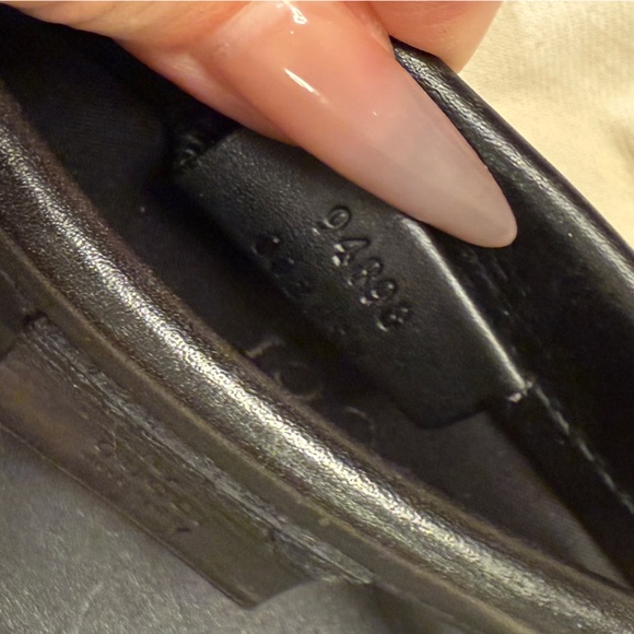 Gucci Canvans Hobo Shoulder Bag - Picture 5 of 13